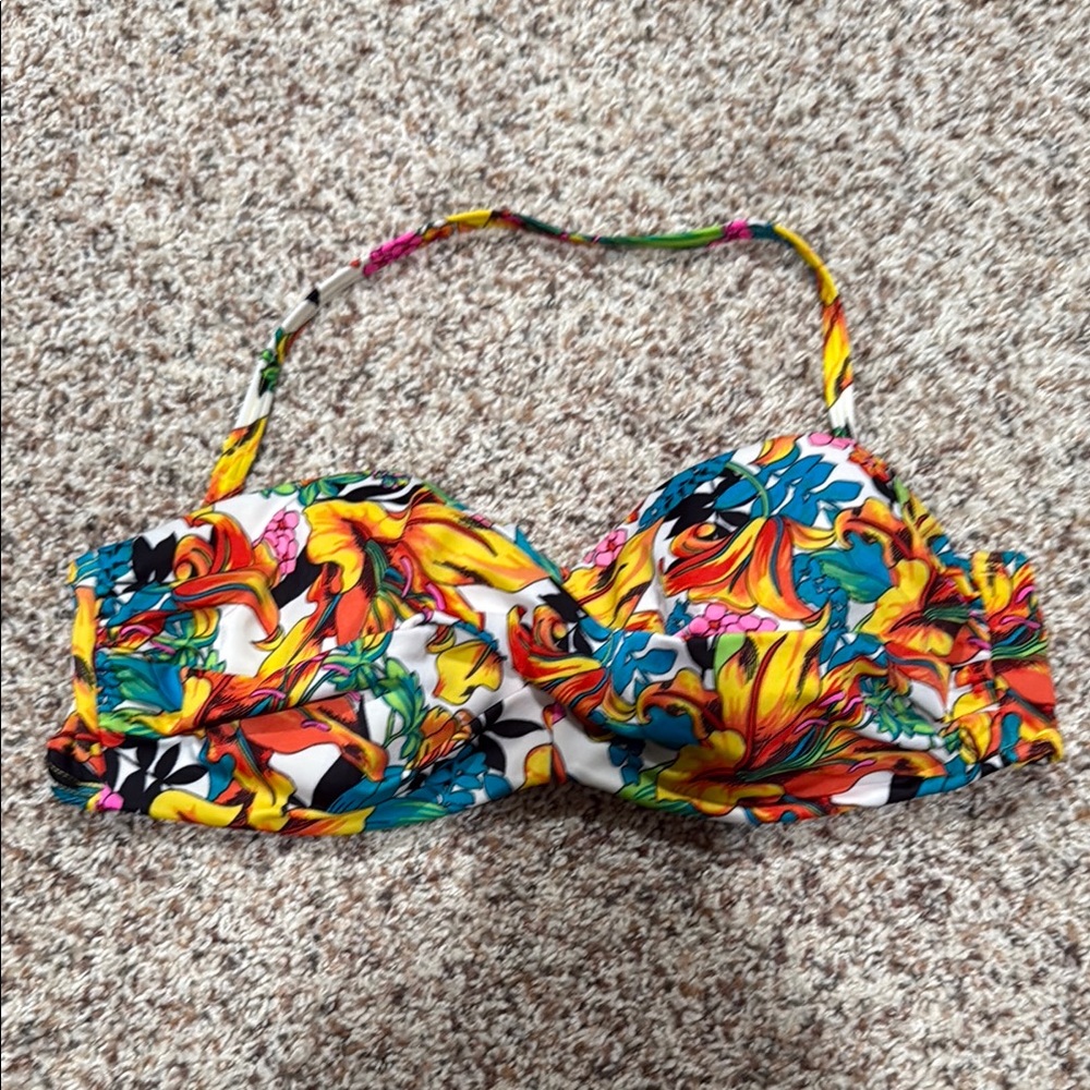 Colorful Womens 38C Swim Top
